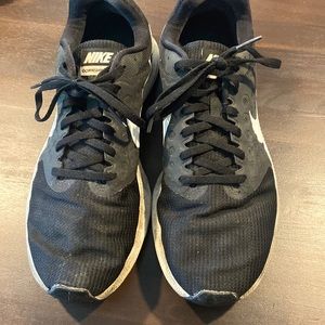 Mens 10 womens 11.5 Nike Pegasus running shoes
